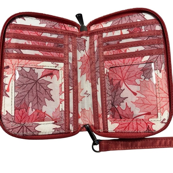 Lug RFID Quilted Wristlet Rodeo Wallet Rosewood NWOT Rare Sold Out Color - Picture 3 of 8